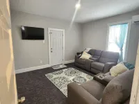 Cozy 2-bedroom apartment in Glenolden, walking distance to parks & amenities