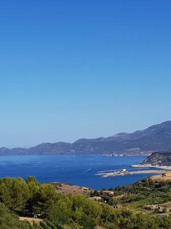 Beautiful villa in the middle vineyard. Отели в г. Магомадас