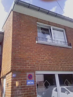 Location a dix min de Pairi Daisa Hotel a Soignies