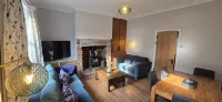 Cosy home in Otley, Yorkshire. Close to the Dales, Harrogate and Leeds. Hotels in Otley