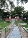 Lake Austin waterfront retreat sleeps 6!