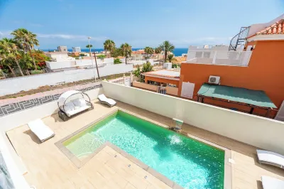 Sunset Escape Hotels near Buzzin bar, Callao salvaje, Tenerife