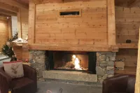 Spacious, comfortable, quiet, sunny farmhouse with views of Mt Blanc near Megève