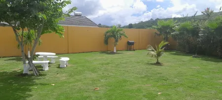 STATE OF ELGANCE is a three bedrooms three bathrooms villa with a oceanic view.