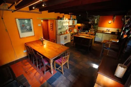 Ffynnon Dawel (quiet spring) - an idyllic hideaway Отели в г. Бойла