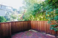 Charming Retreat: Fully Equipped 1-BR Guest Suite in San Rafael