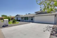 Ultimate Phoenix Group Getaway Patio and Pool! - Bungalows