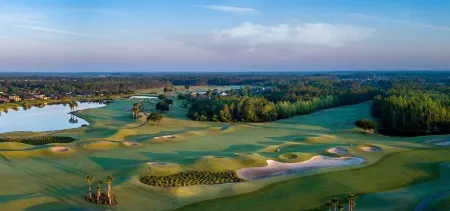 New Fall Rates-Beach in 8 Mins-Smart TVs-Free Parking-Speedway-Golf