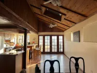 Charming 2-bedroom house in Disneyland SoCal Midway City