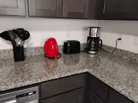 Large 1BR apartment Downtown Hartford, fitness room, Free parking,Pool,G ym