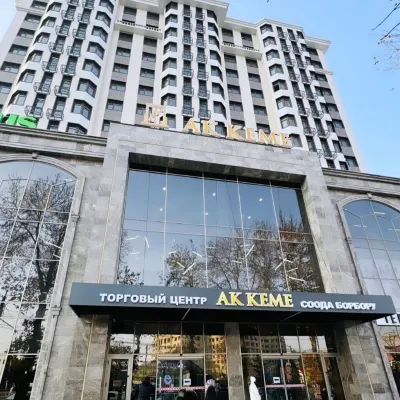 Charming 1-bedroom apartment with WiFi and AC in delightful Osh Hotels in Osh