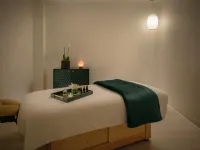 The Starling Atlanta Midtown, Curio Collection by Hilton - Spa