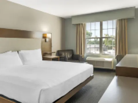Best Western Plus Woodstock Hotel  Conference Centre โรงแรมในCarleton County