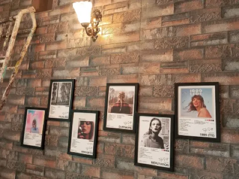 Near to Ram Mandir 1 km-Cozy Nook Stay with kitchen Hotels in 