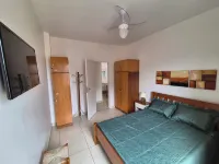 Cozy apartment 200 meters from Praia do Forte, with garage