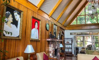 Villa Silvina Hotel and Restaurant