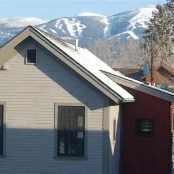 Stylish Railway Loft in the Heart of Whitefish - walking distance to downtown!