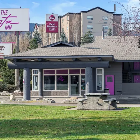 The Vista Inn