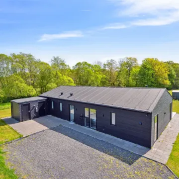 "Jul" - 300m from the Sea