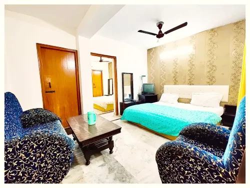 Goroomgo Shah Guest House Nainital