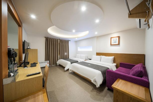 Amour Hotel Hotels in Suwon