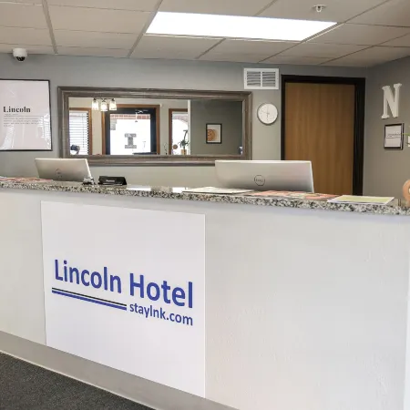 Travelodge by Wyndham Lincoln South
