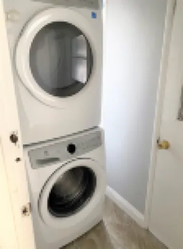 Remodeled rental in the heart of West Hollywood WeHo