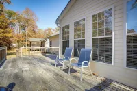Bright Greenbackville Vacation Home w/ Game Room - Country Houses