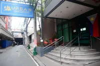 Urban Travellers Hotel