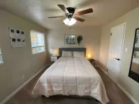 Cute Home with fully fenced yard Hot Tub and Fire Pit.