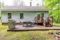 Hot Tub Cabin in the Mountains