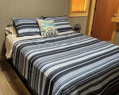 Handicap-Accessible Cabin Near Kirby Landing & Lake Greeson – Pet-Friendly Hotels in Pike County