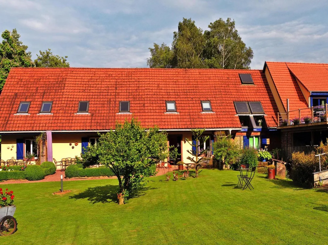 Holiday Farm In Pfaffenhofen With Indoor Pool - Bas-Rhin