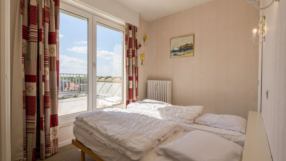 Penthouse in Seafront with Stunning Sea View