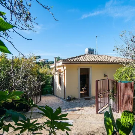 Fronte Comfortable holiday residence