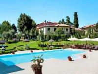 Apartment in Vinci with Pool & Wellness - Pool
