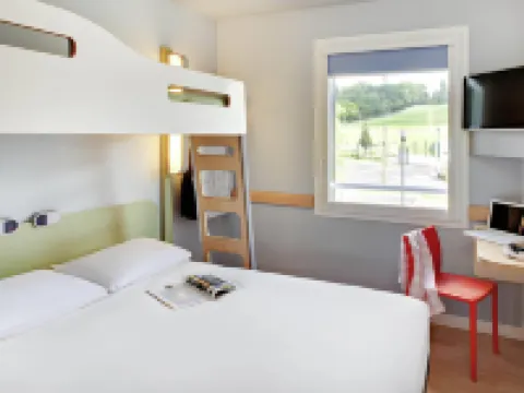 Ibis Budget Saint Pourcain Hotels in Allier