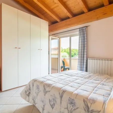 Apartment in Salo with Pool & Olive Groves