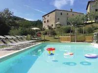 Farmhouse in Apecchio with Pool and Terrace - プール
