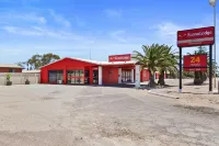 Econo Lodge Port Augusta Hotel di 