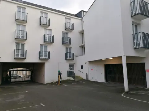 Terres de France - Appart'Hotel Quimper Bretagne