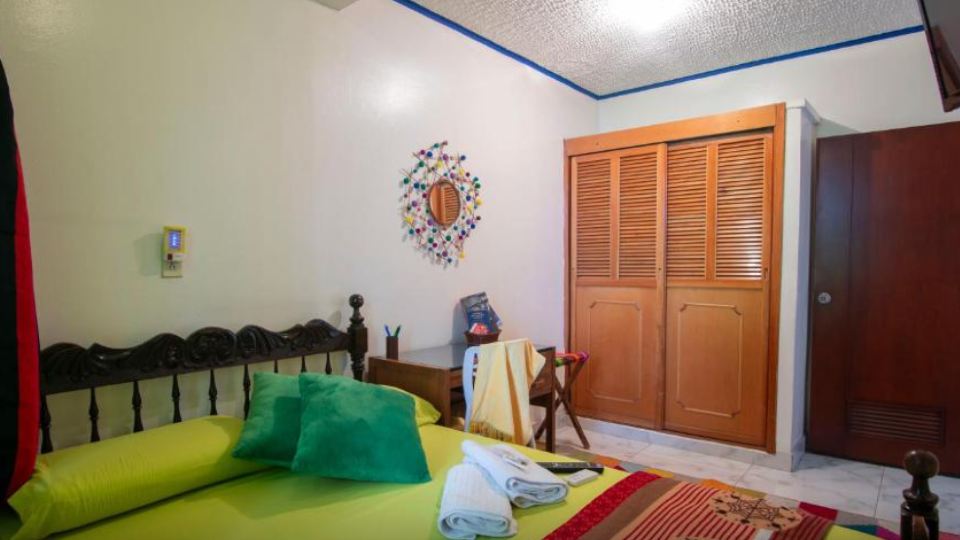 Antigua Hostal
