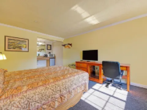 Capital O Stevenson Inn Riverside Hotels in Stevenson