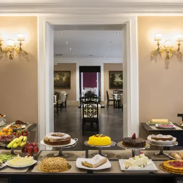 Ambasciatori Place Hotel