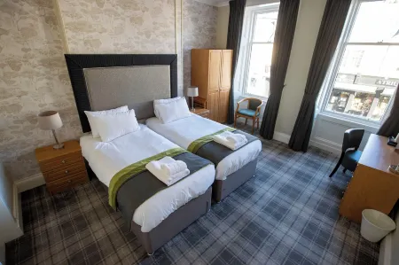 The Waverley Hotel Отели в г. Киппен