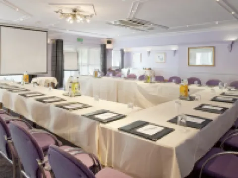 Holiday Inn A55 CHESTER WEST by IHG Hotels in Mold