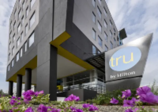 Tru by Hilton Cali Sur