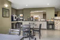 SureStay Plus Hotel by Best Western Lethbridge - breakfast