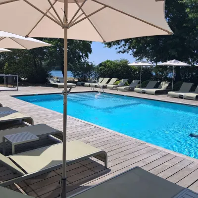 โนโวเทล บอร์กโดซ์ ลัค โรงแรมใกล้Congresses and Exhibitions Bordeaux