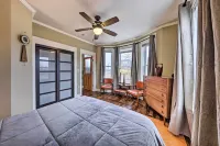 Unique Kansas City Apt: Walk to KC Streetcar Stop! - Apartments